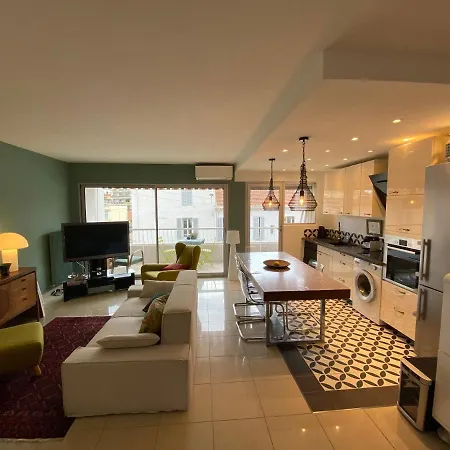 Grand De Style Avec Parking - 아파트 칸느